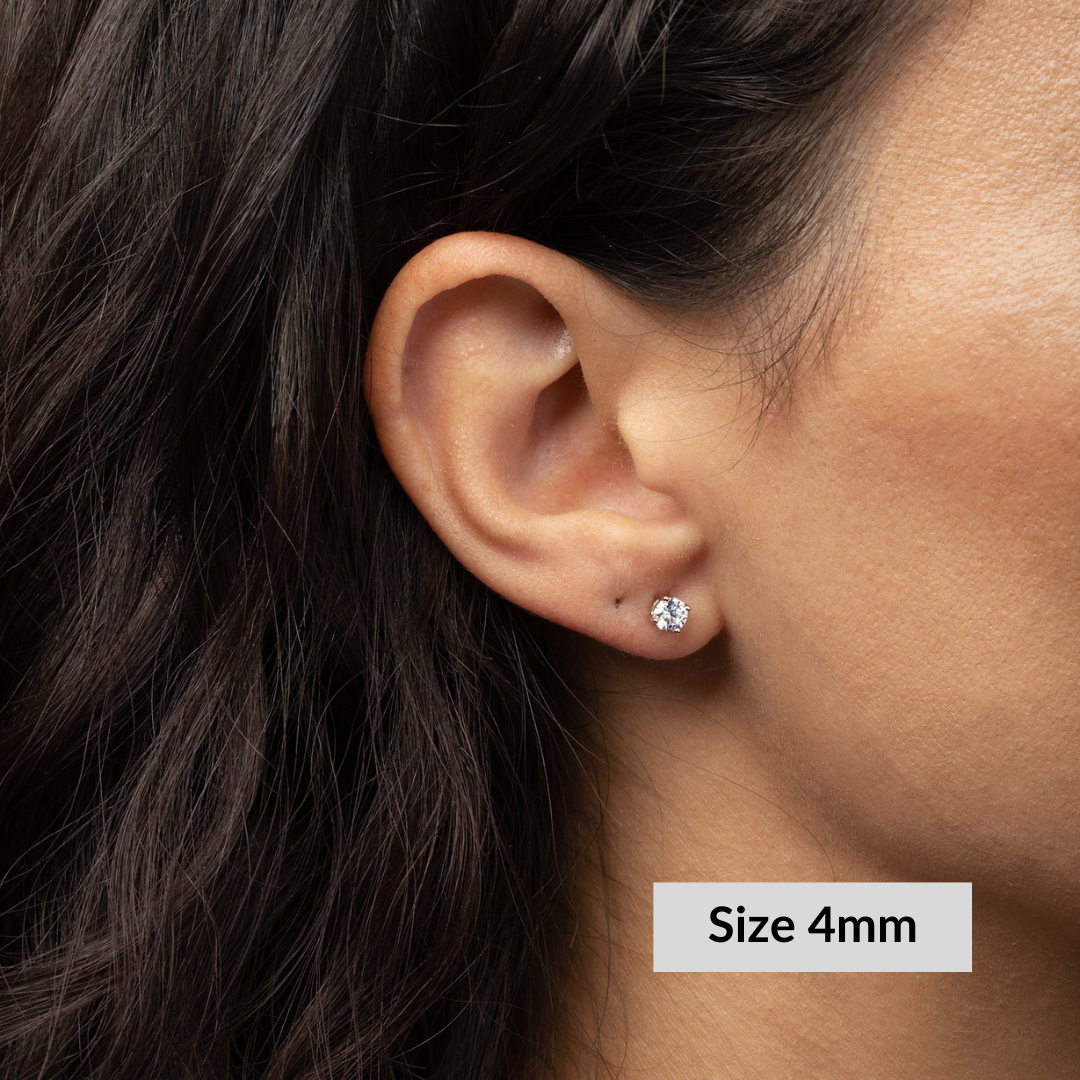 Round Solitaire Stud Earrings - Moissanite